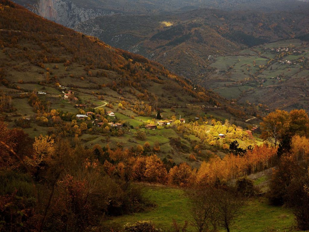 There are plenty of mountain villages towards Mt. Ilgaz