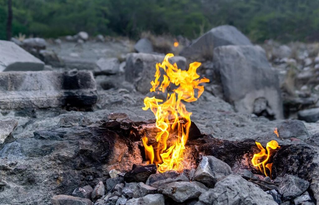 Yanartaş has a permanent fire caused by methane emissions.