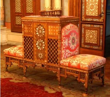 Sulking chair, useful in political tensions (!)