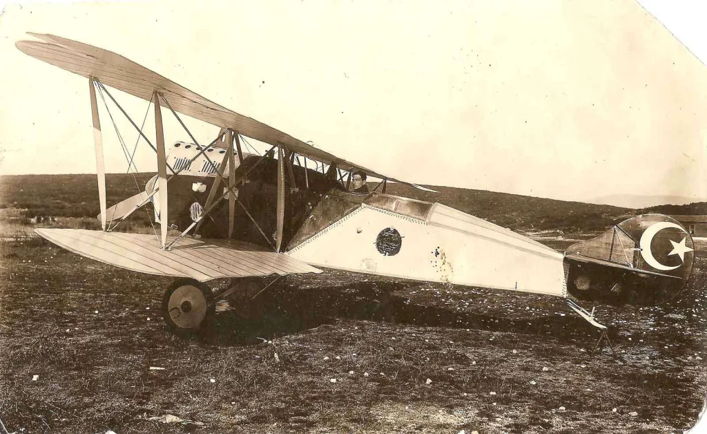 January 1925, Vecihi Hürkuş and VECİHİ K-VI